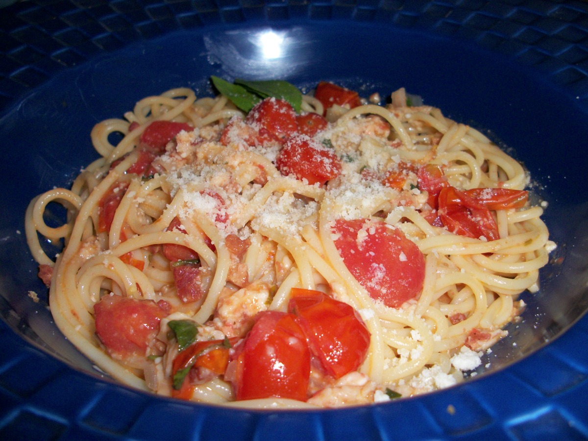 Cherry Tomato Spaghetti All'amatriciana - Rachael Ray Recipe 