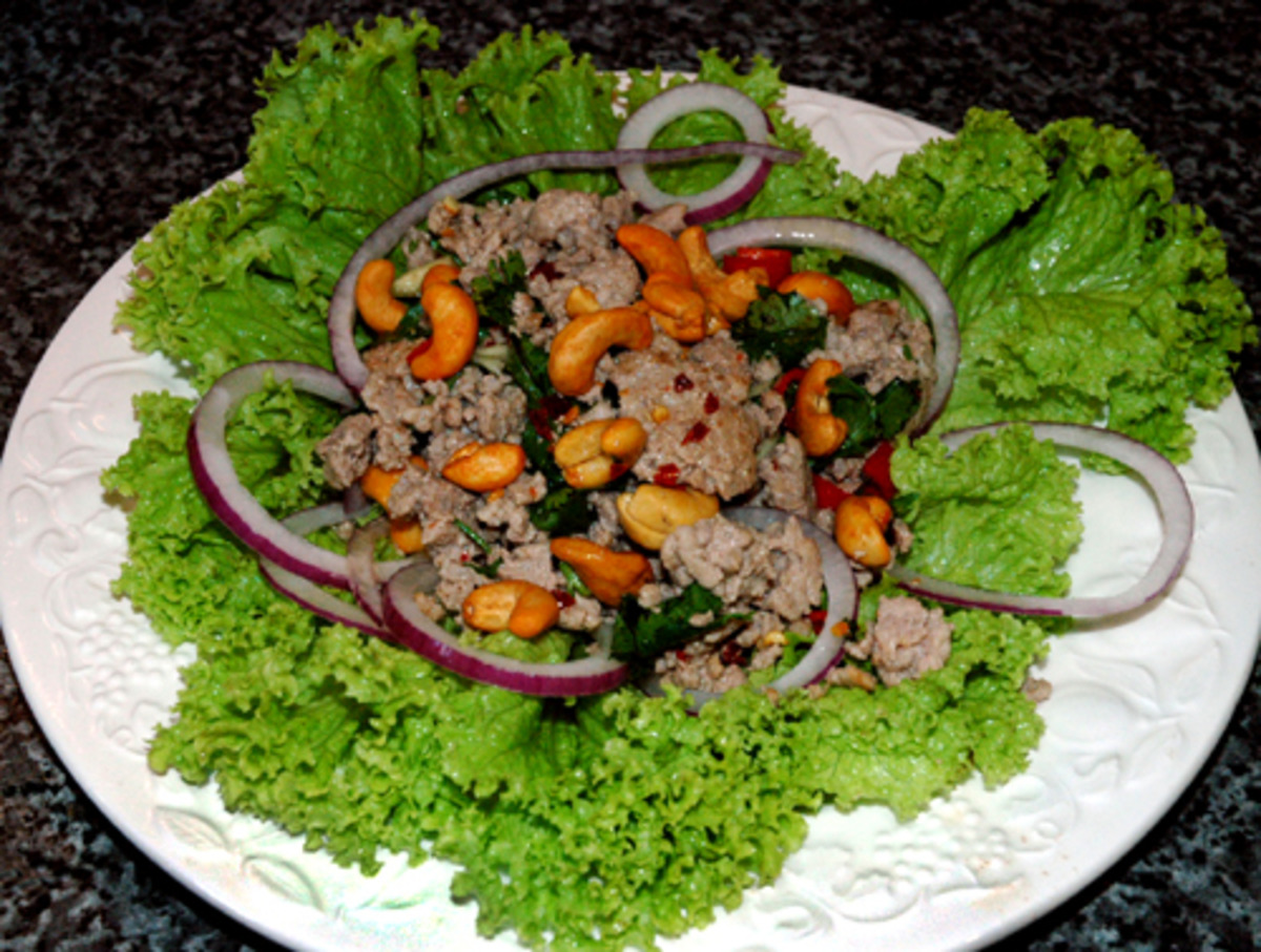 Nam Sod (Pork Salad with Mint, Peanuts and Ginger) image