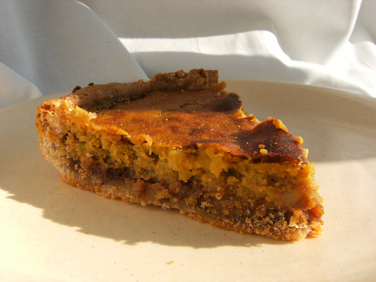 Praline Pumpkin Custard Pie
