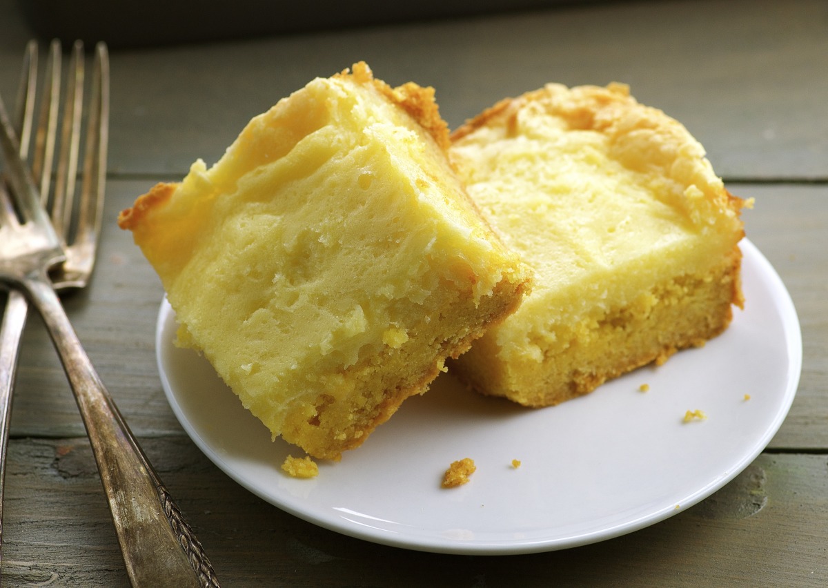Ooey gooey butter cake recipe food