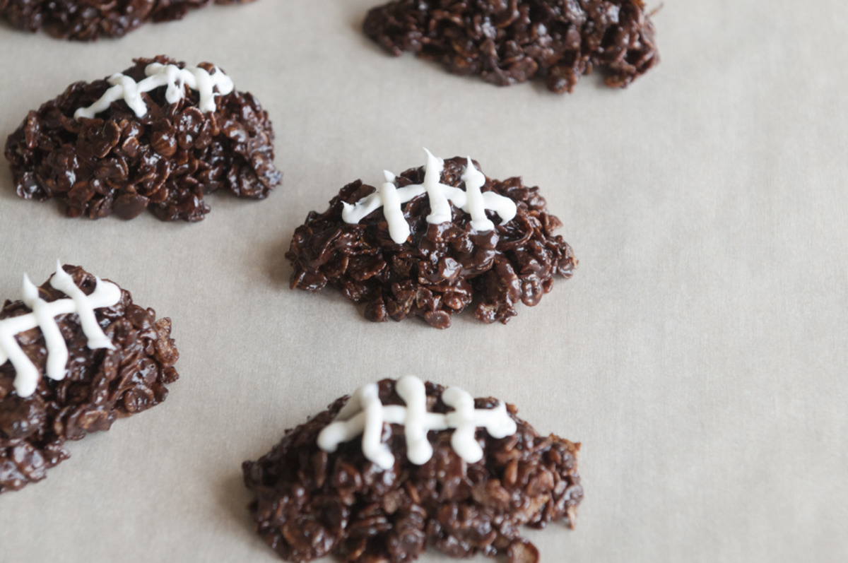 Chocolate Football Cereal Cookies_image