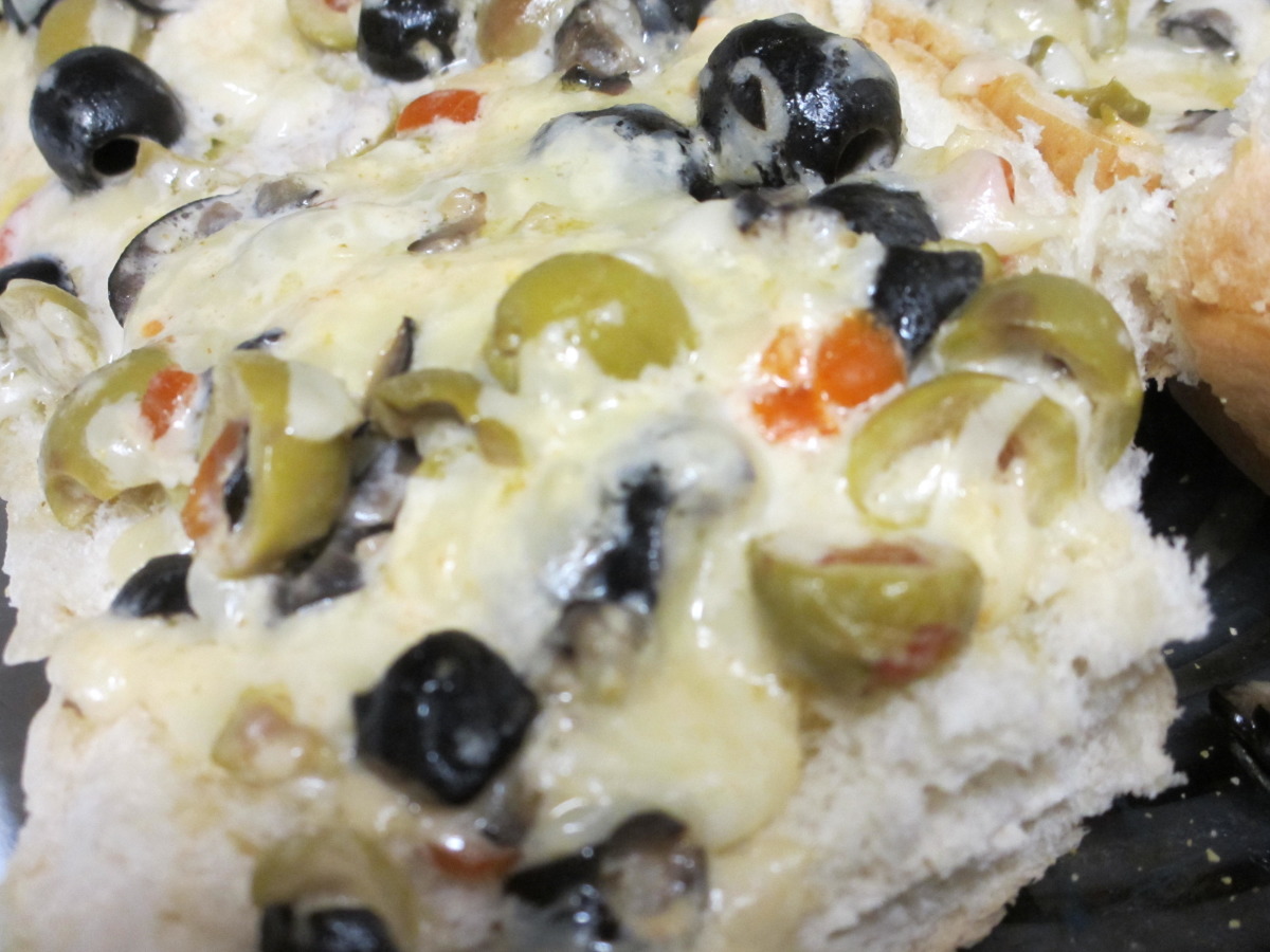 Olive Cheese Bread Recipe Food Com