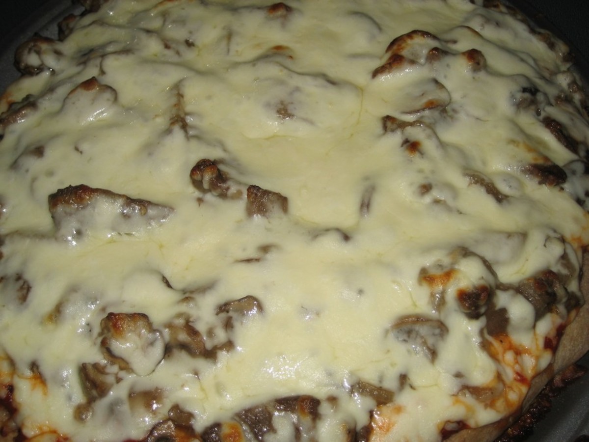 Steak, Mushroom, and Onion Pizza image