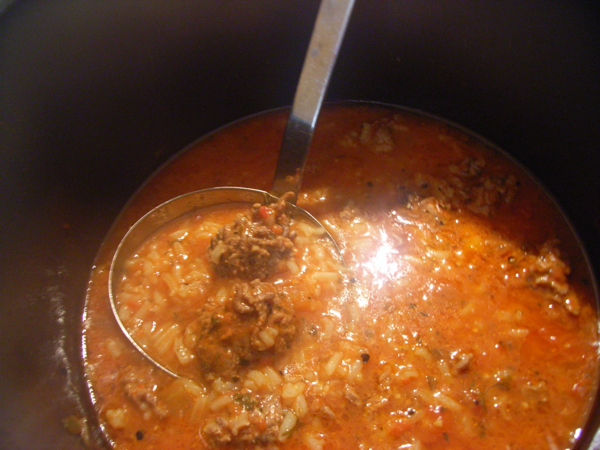Lebanese Lamb Meatball and Rice Soup_image