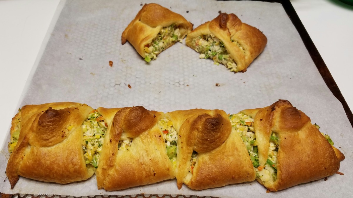 Pampered Chef Chicken and Broccoli Braid image