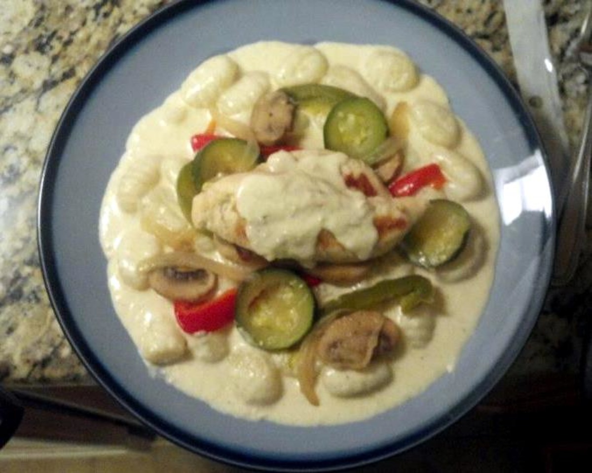 White Wine Garlic Alfredo Sauce Recipe