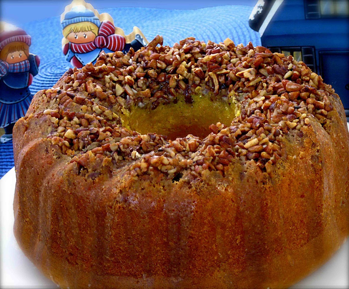 Autumn Pecan Cake Pie - Lisas Rum Cake