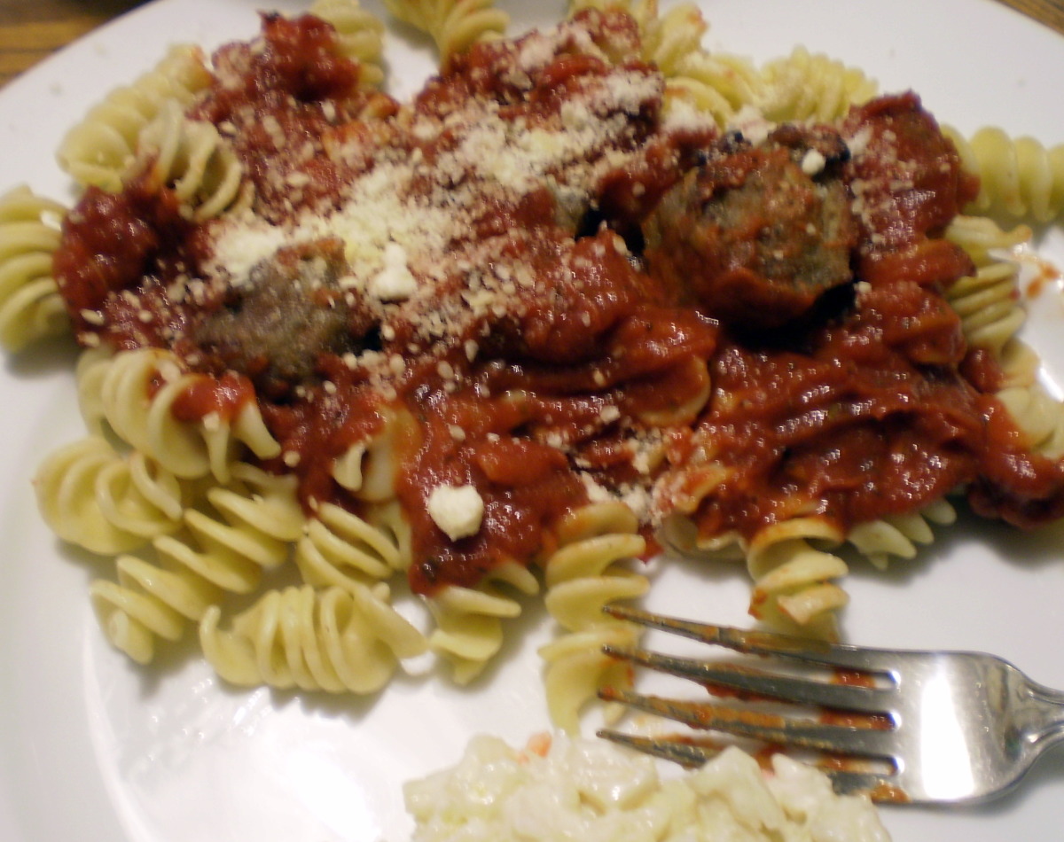 herbs for tomato sauce food image