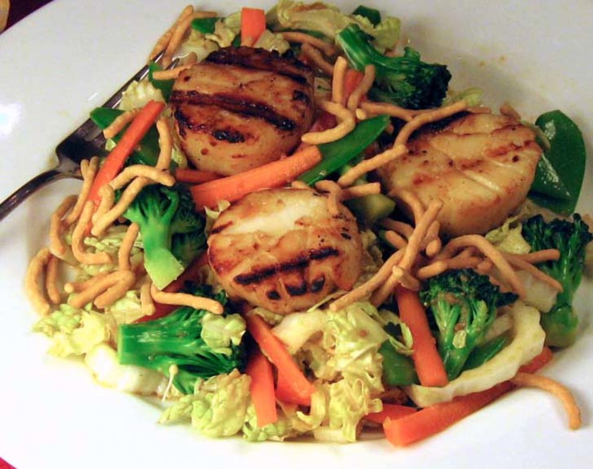 Grilled Scallop Teriyaki Salad