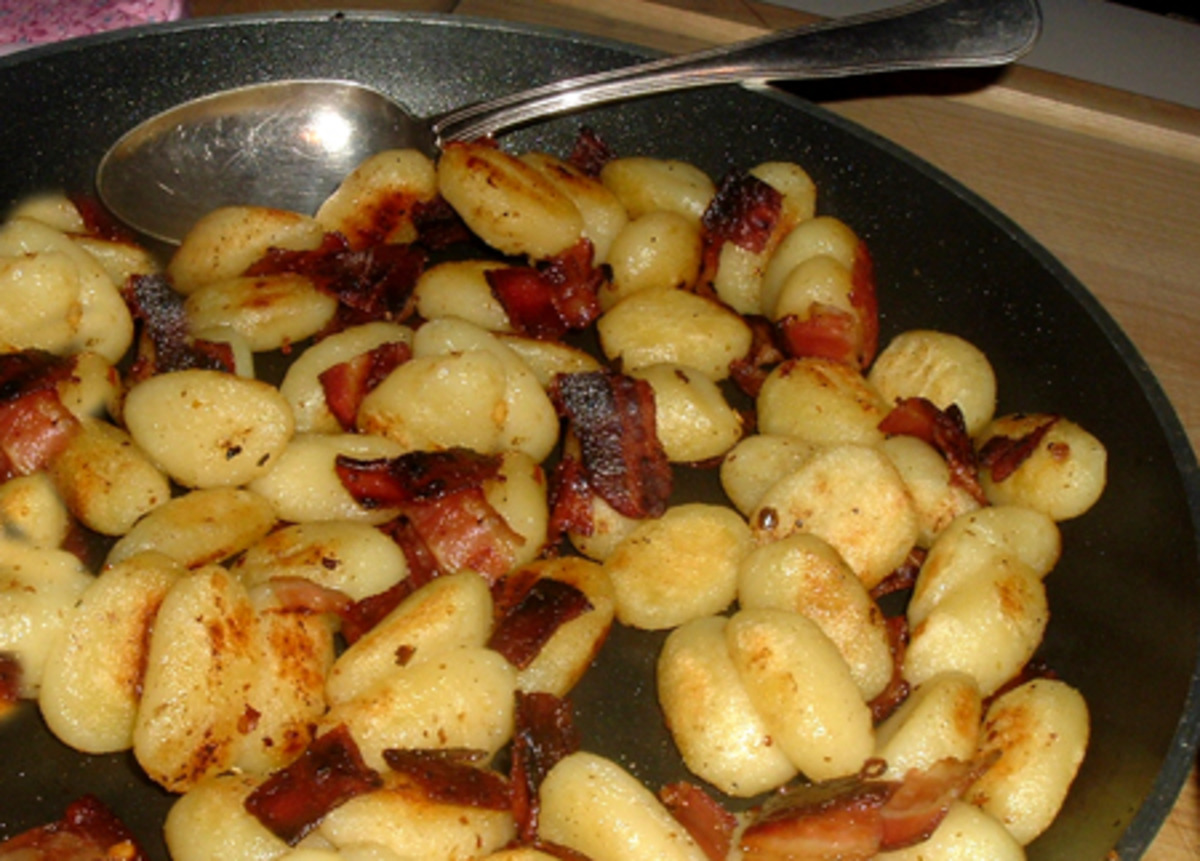 Old Fashioned Potato Gnocchi_image