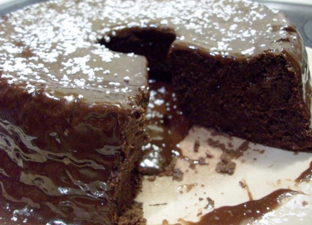 Kitchen Riffs: Boca Negra Cake