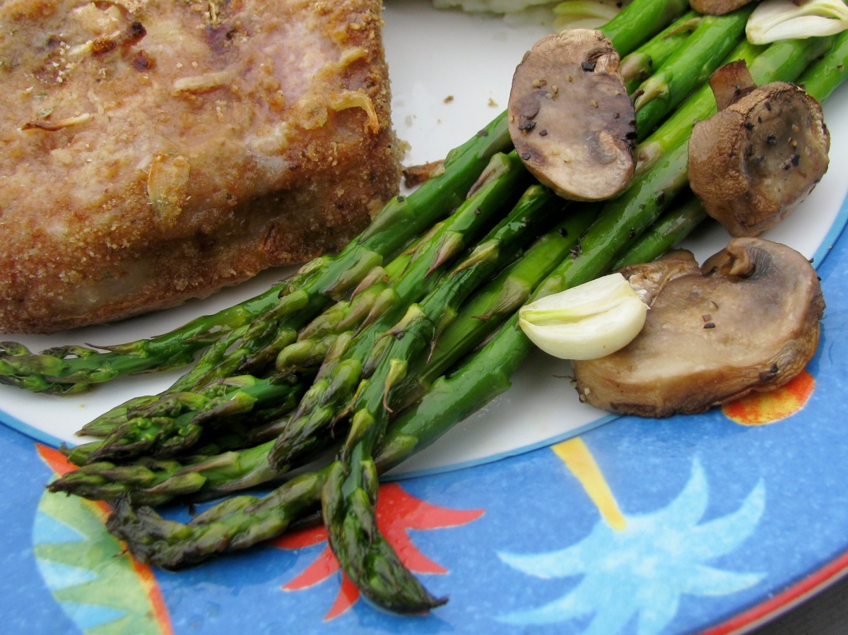 Roasted Asparagus & Mushrooms Recipe