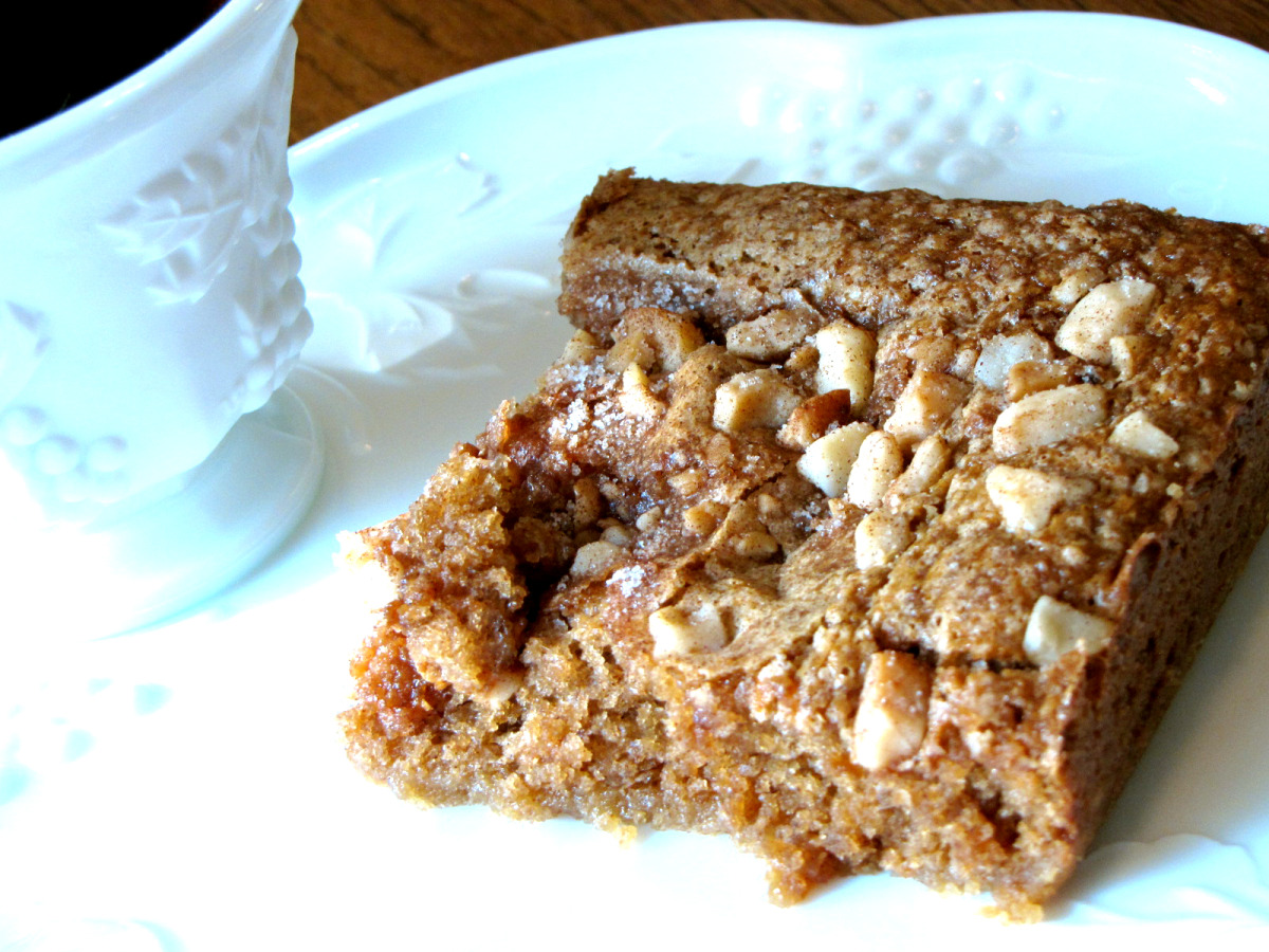 Coffee Cake with Caramel and Cream Topping