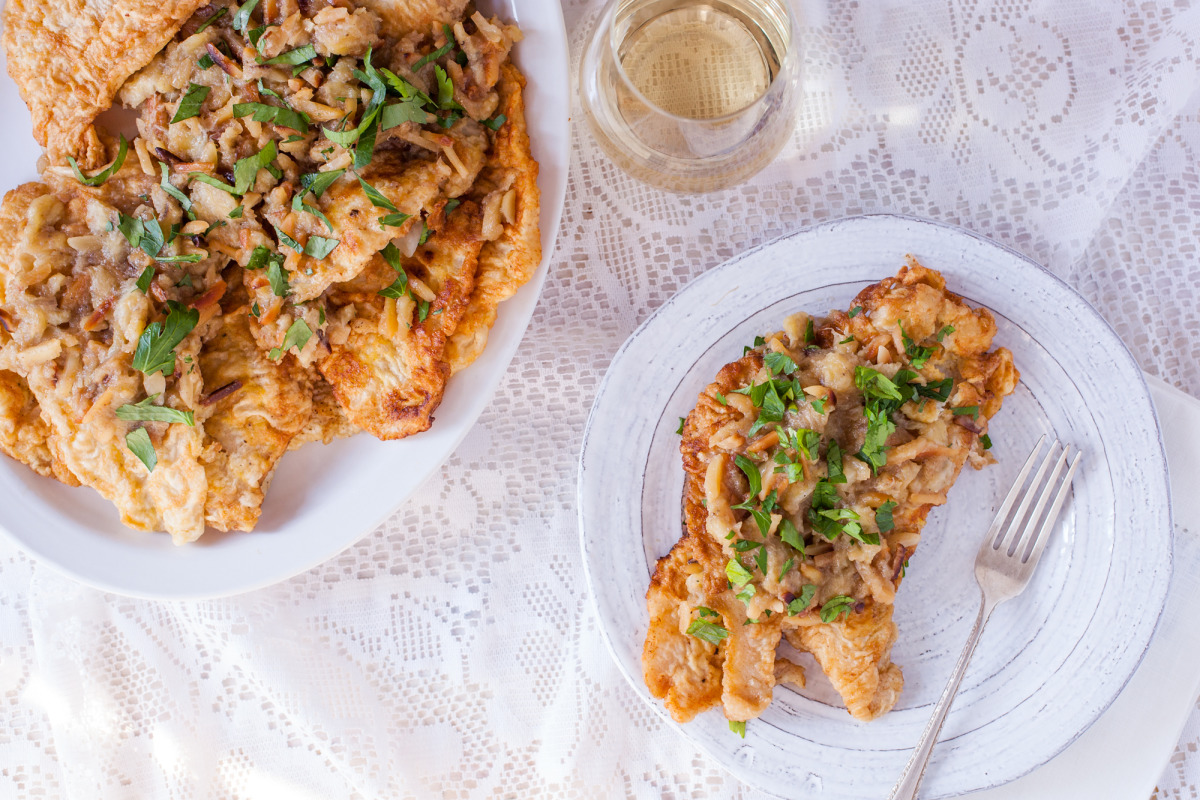 Flounder With Bananas, Almonds and Rum_image