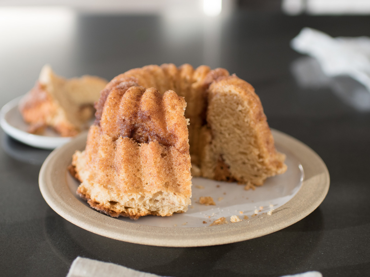Pumpkin Snickerdoodle Cake (vegan) – Ketchup With That