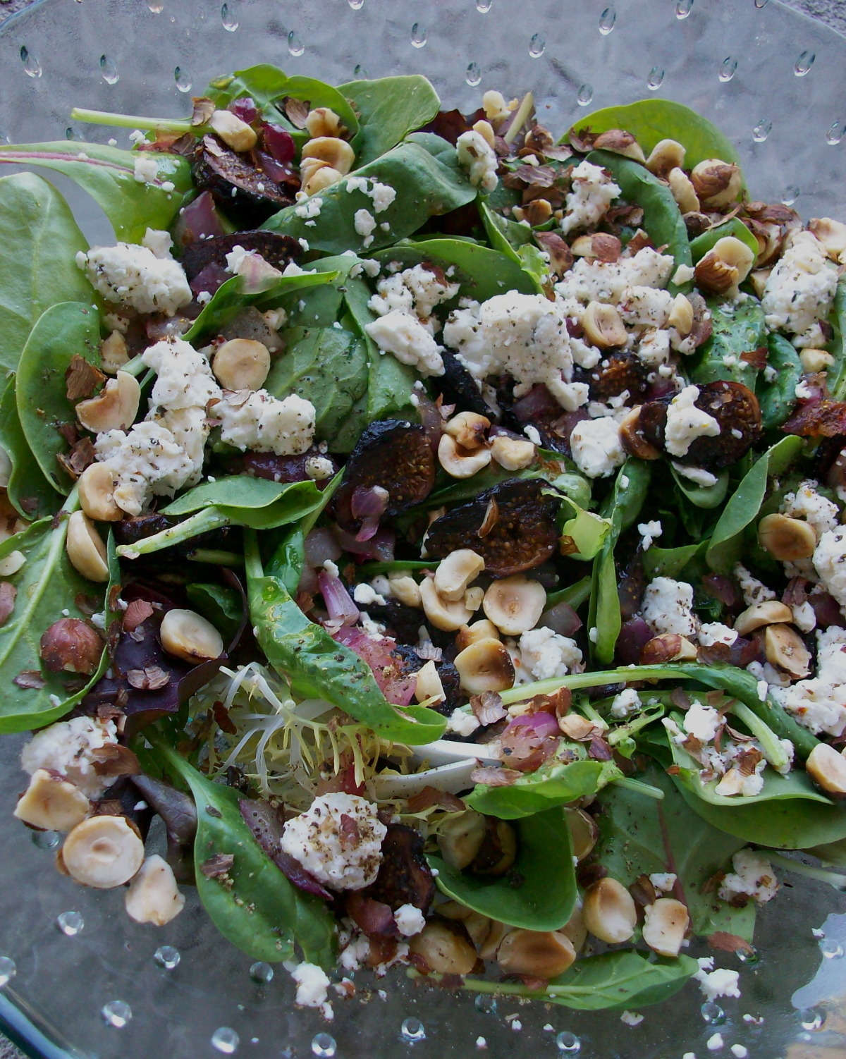 Warm Spinach and Dried Fig Salad from Sun-Maid_image