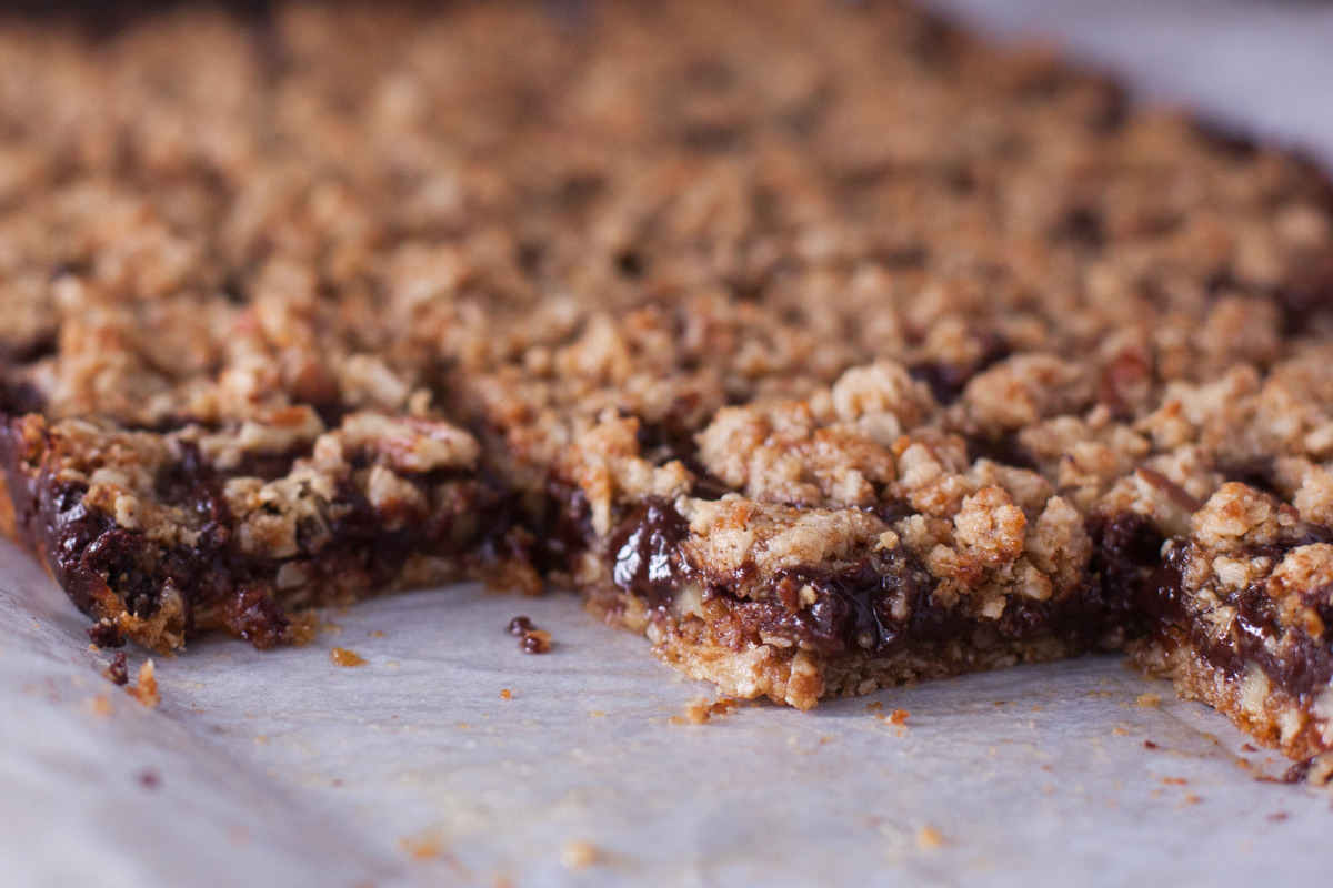 Fudge Filled Bars