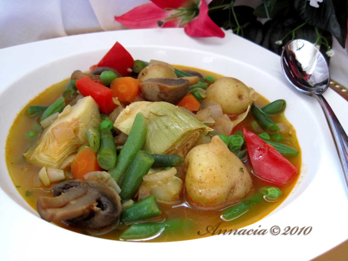 Menestra (Spanish Style Veggie Stew) (Vegan Too..!) image