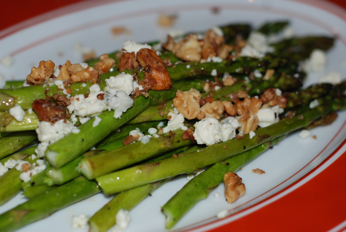 Roasted Asparagus W/ Blue Cheese & Toasted Walnuts image
