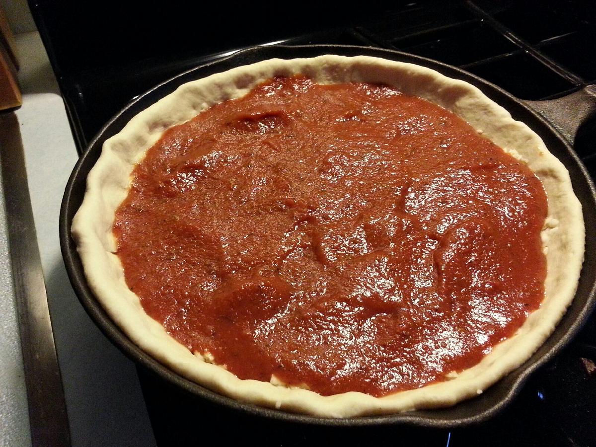 The Best Homemade Chicago Pizza Sauce Ever!_image