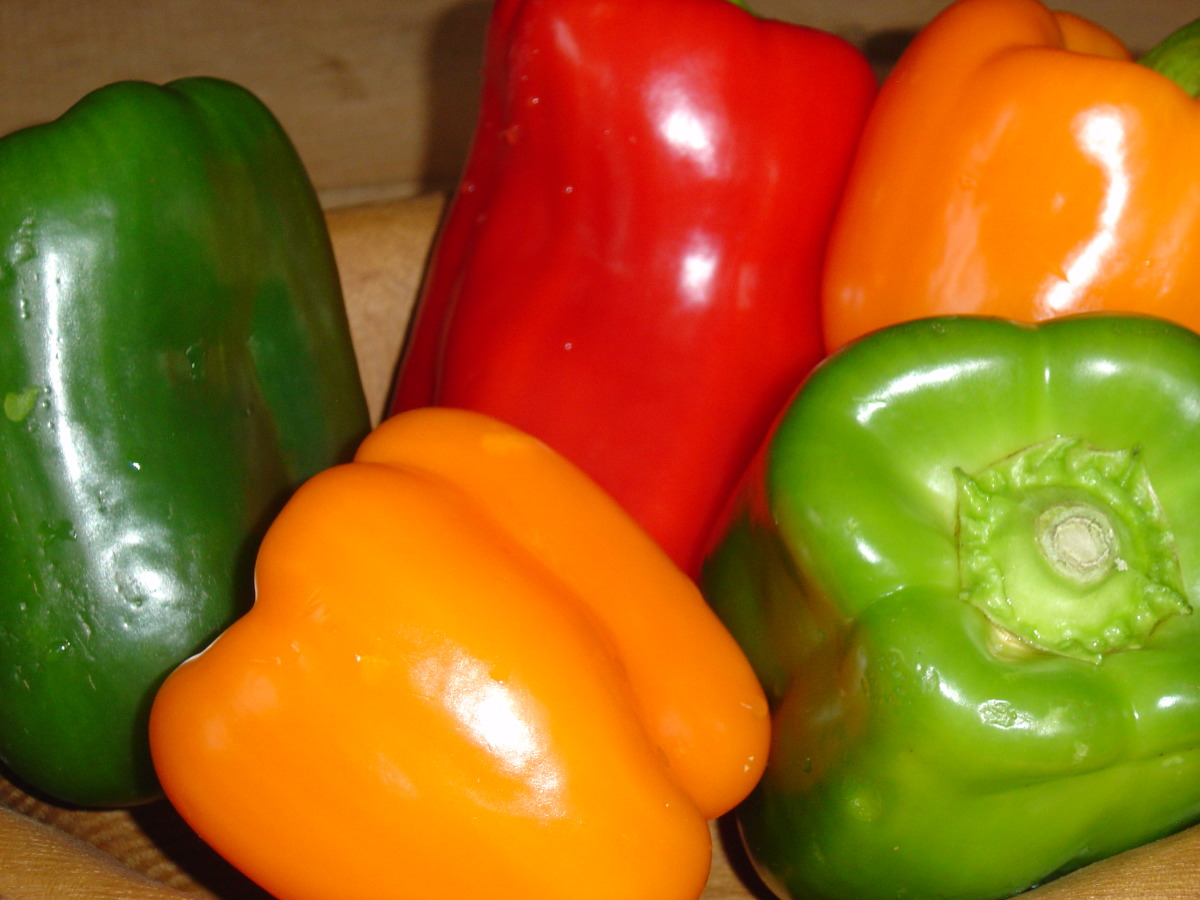 Tri-Colour Sweet Pepper Soup-image