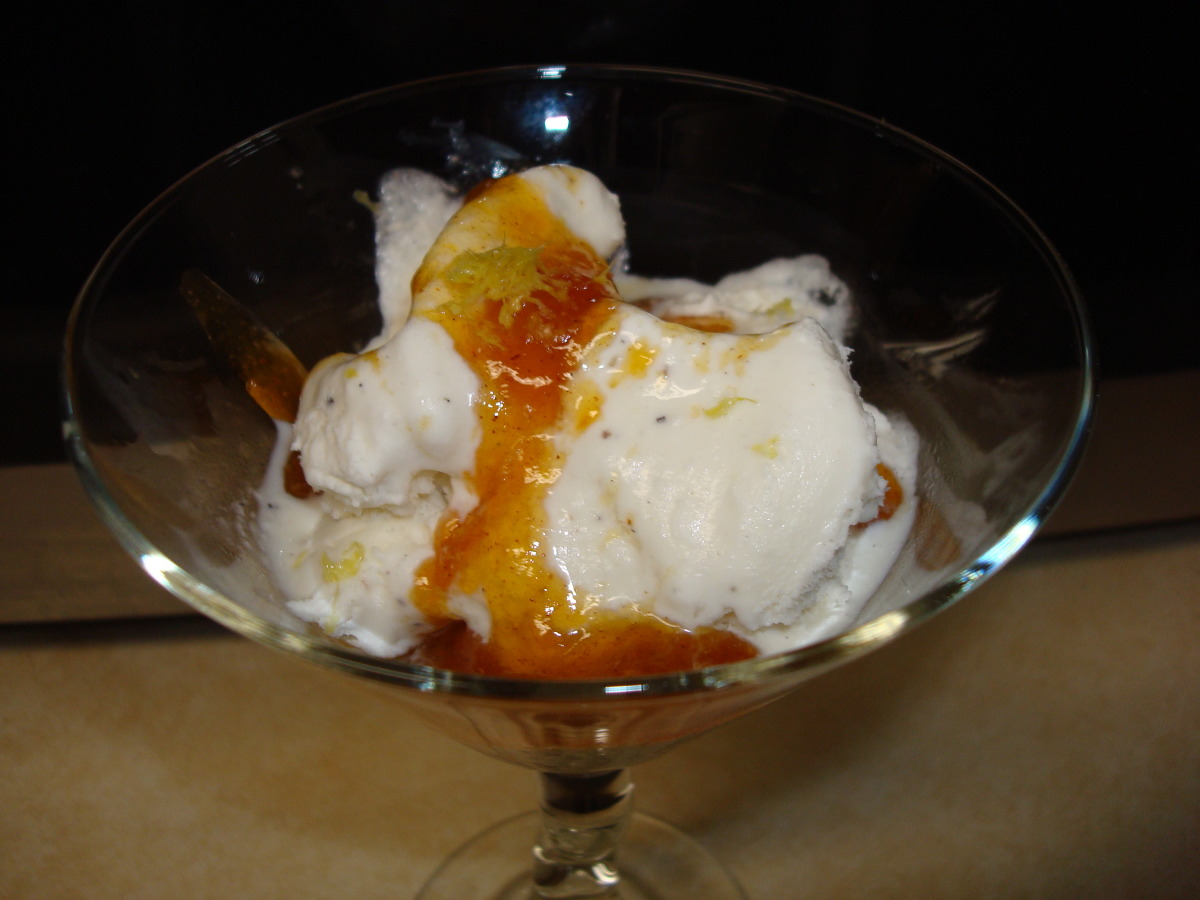 Cinnamon Apricot Ice Cream Topping image