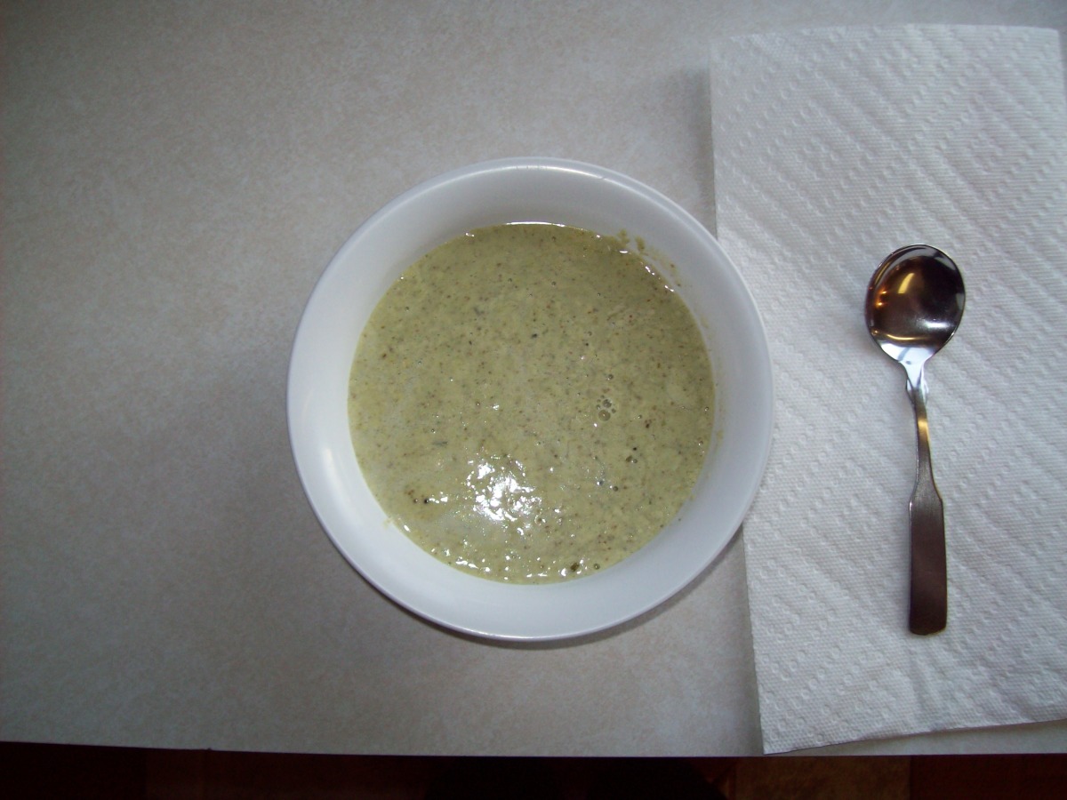 Paul's Awesome Low Carb Cream of Broccoli Soup_image