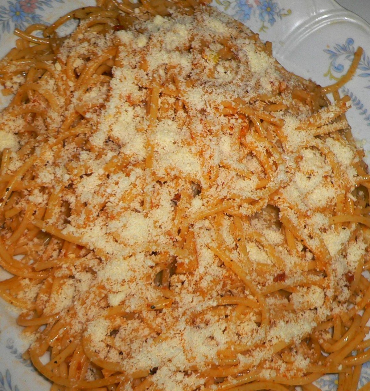 Easy Garlic Spaghetti image