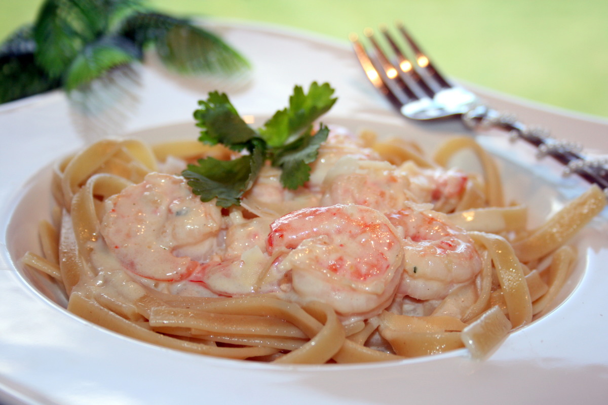 Garlic Shrimp Alfredo