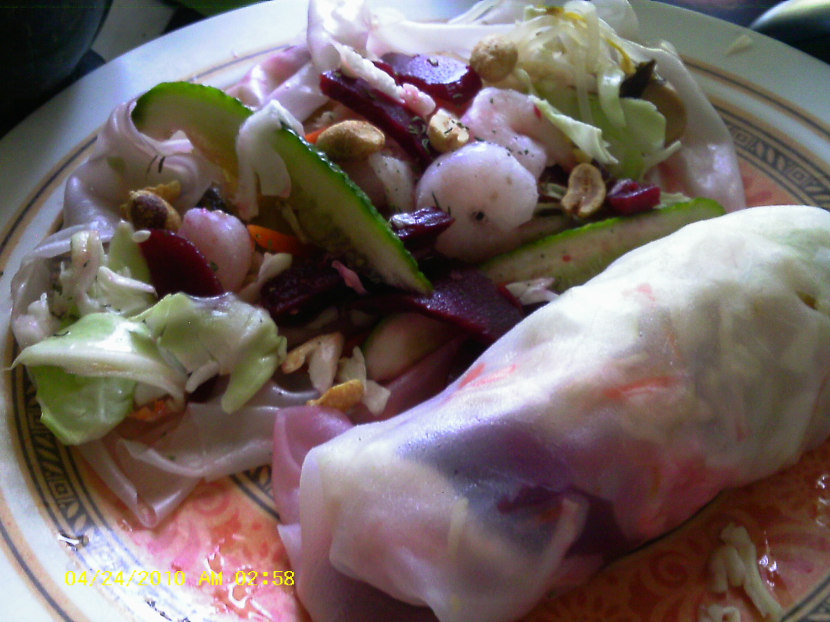 Vietnamese Shrimp Rolls With Sweet Chili Dipping Sauce_image