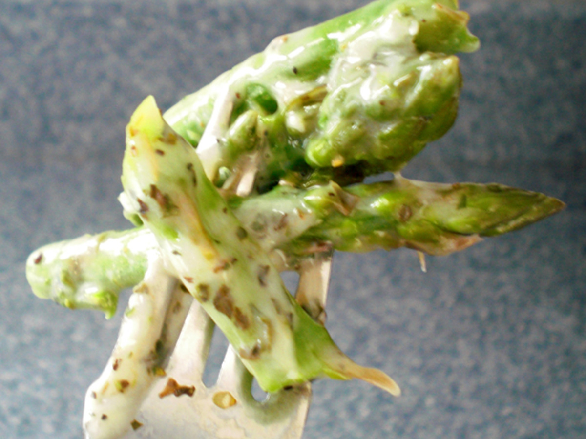 Low Calorie Cheesy Asparagus image