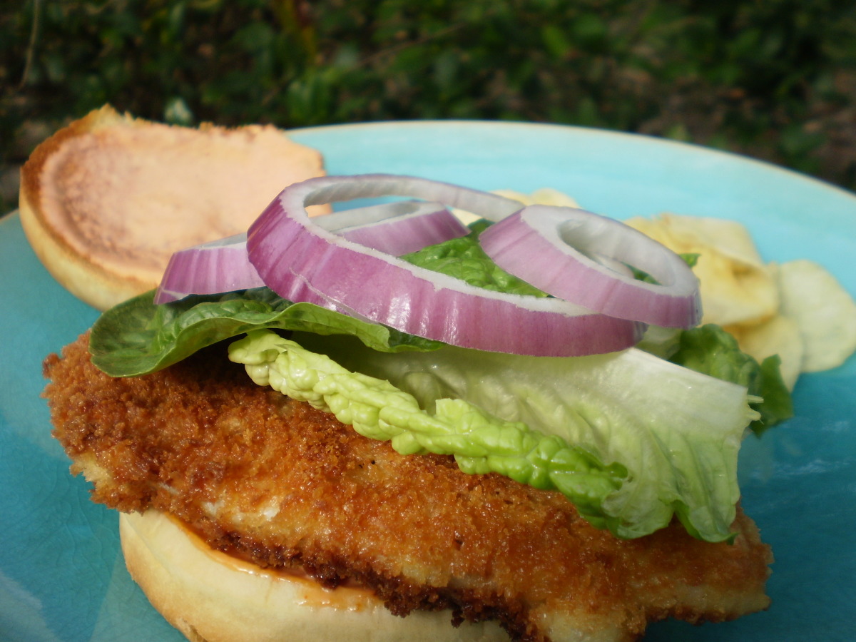 Crispy Fish or Chicken Sandwich With Spicy Mayonnaise image