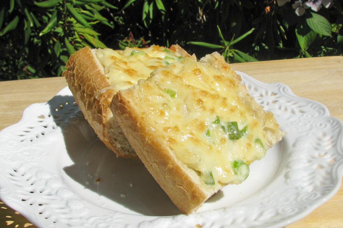 Topping for French Bread image