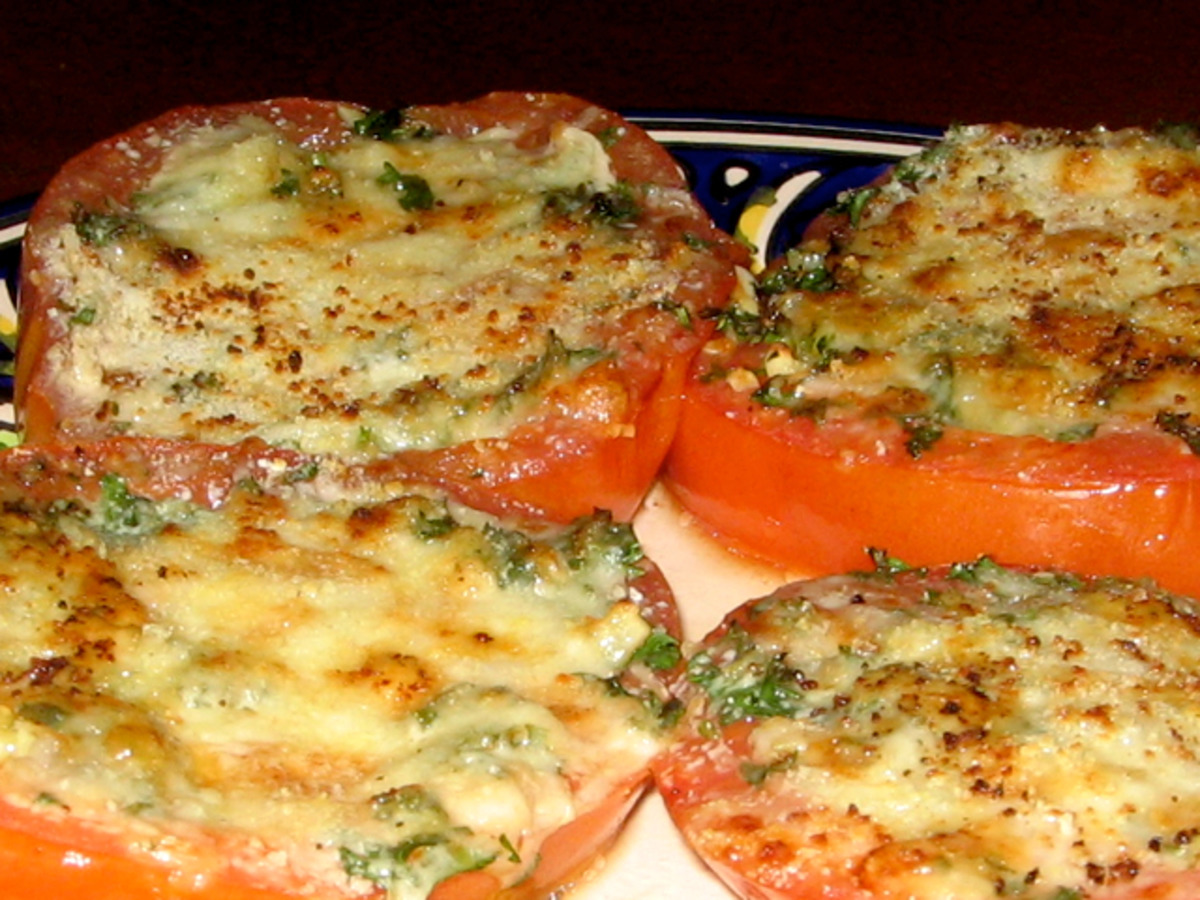 Mom's Broiled Parmesan Tomatoes_image