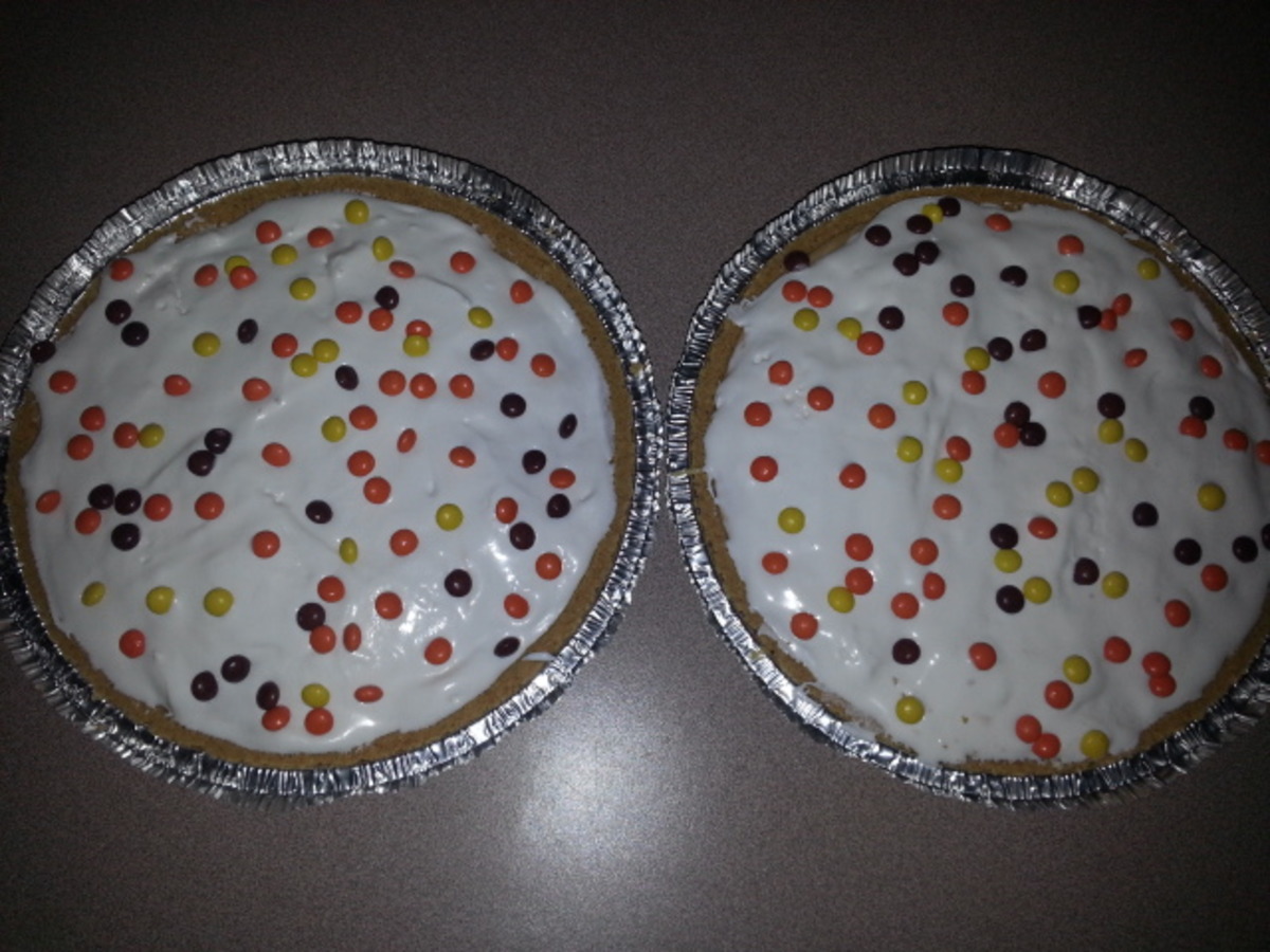 Paula Deen's Peanut Butter Pie Recipe