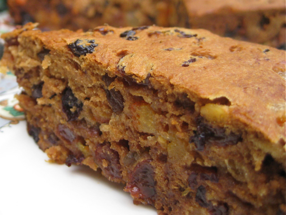 Recipe: Low Fat Victorian Fruit Tea Cake - Kitchen Talk and Travels