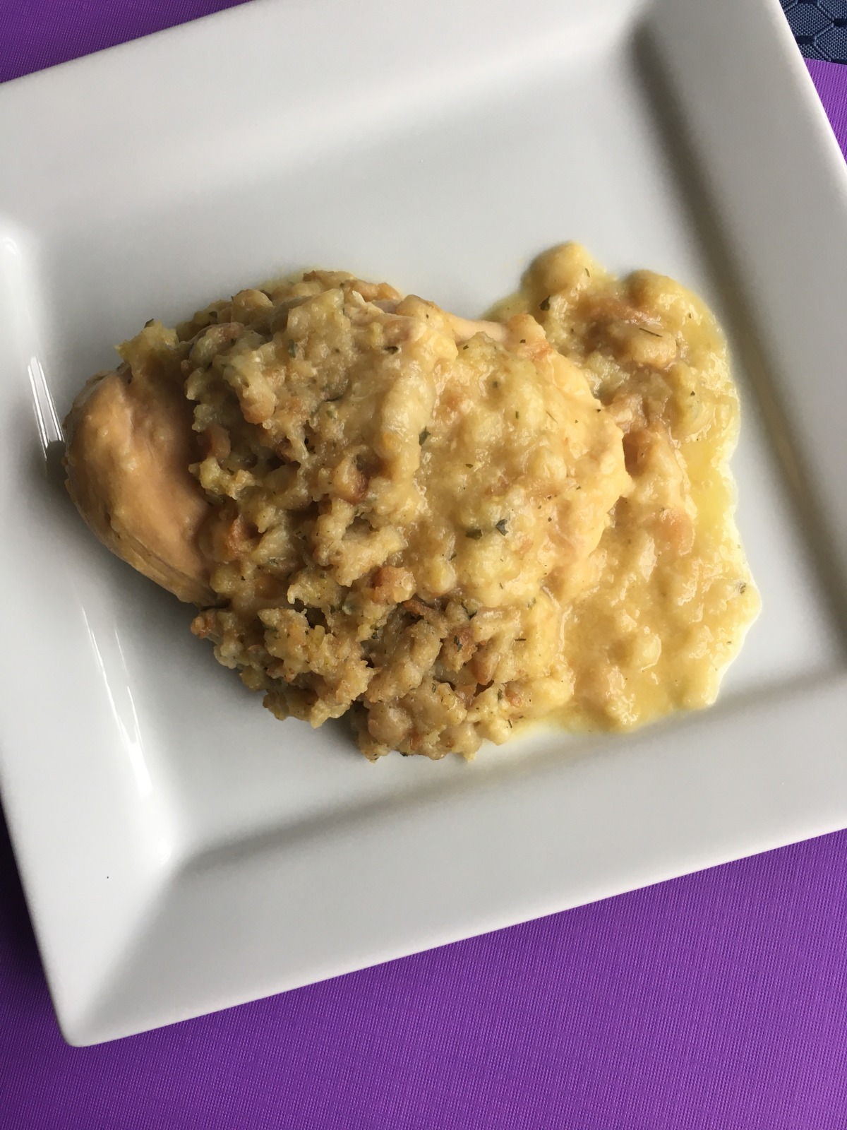 Easy Crockpot Chicken and Dressing_image