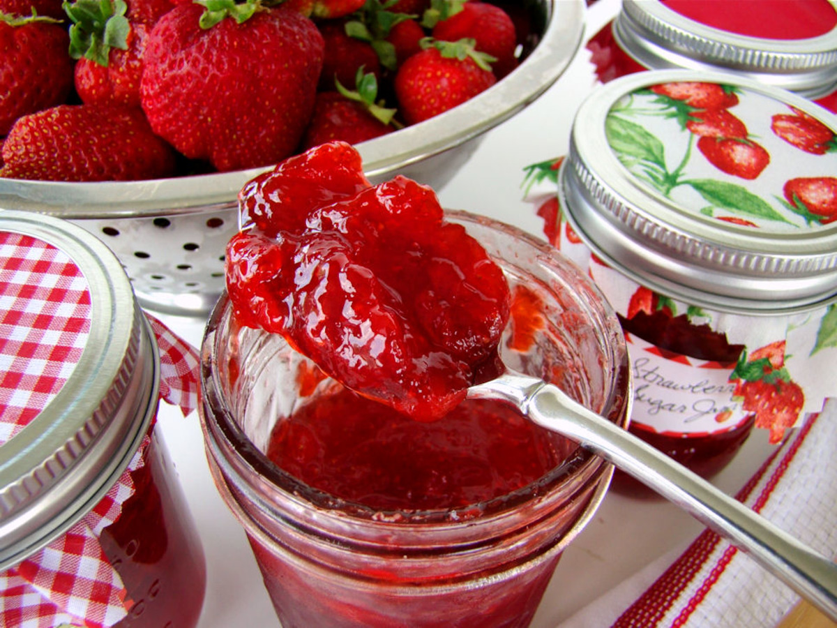 Less Sugar Canned Strawberry Jam image
