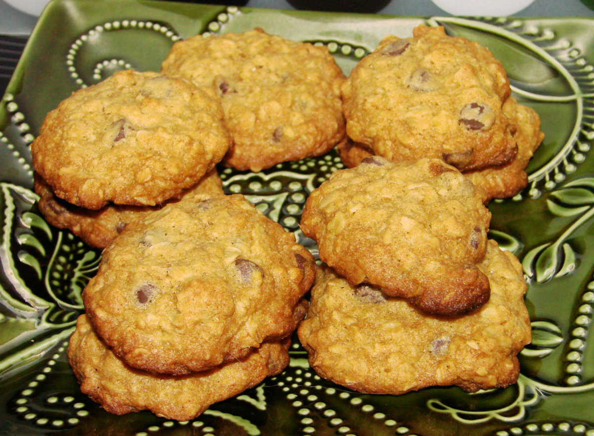 Ultimate Oatmeal Chocolate Chip Cookies image