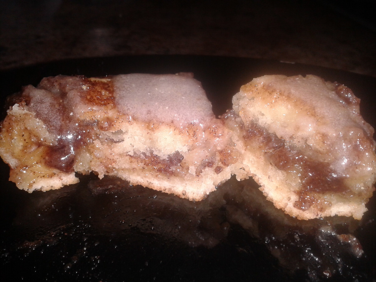 Cinnamon Roll Cake
