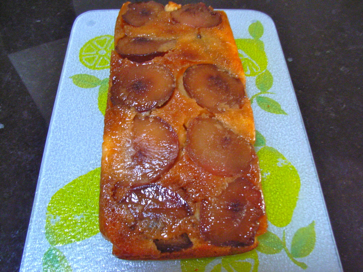 Quince Upside Down Cake image