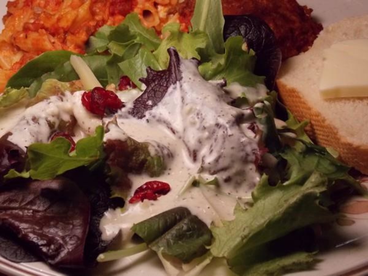 Creamy Roquefort Salad Dressing Recipe