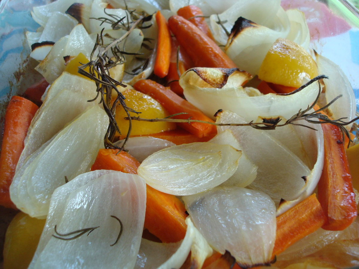 Lemon Roasted Onions & Carrots_image