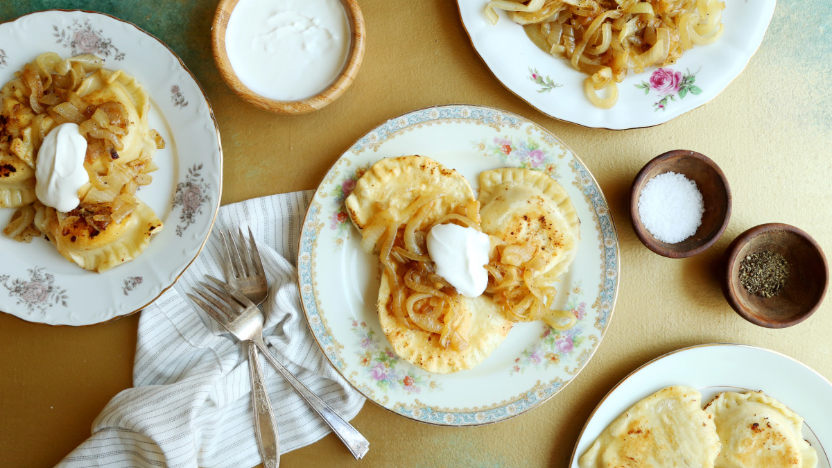 Pierogie  [peer-Oh-Gee] Potato Pierogies Perogies-image