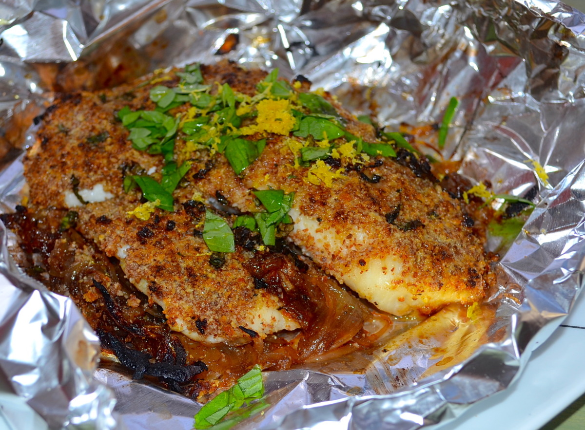 Almond Crusted Tilapia With Caramelized Onions #RSC