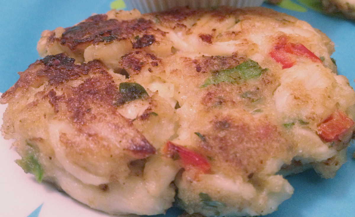 Best Ultimate Crab Cakes With A Simple Remoulade Sauce Recipes