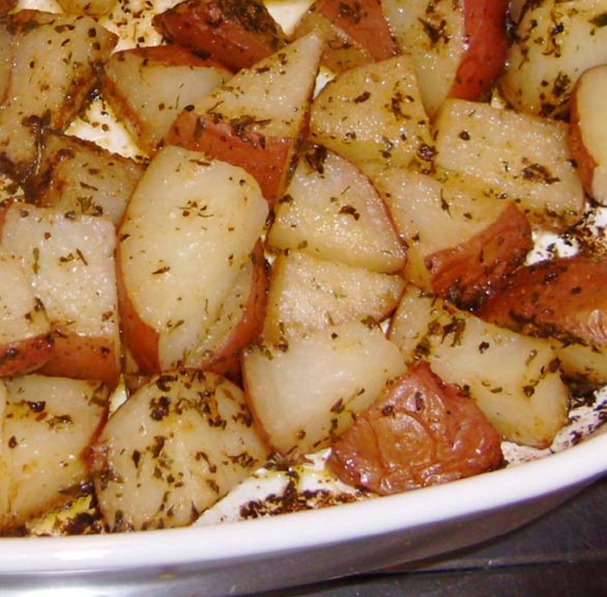 Roast potatoes by Food.com