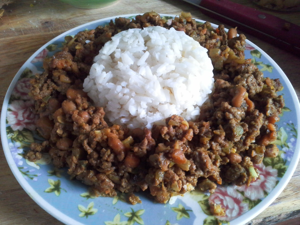 Black Eyed Peas Keema Curry Pita Sandwich