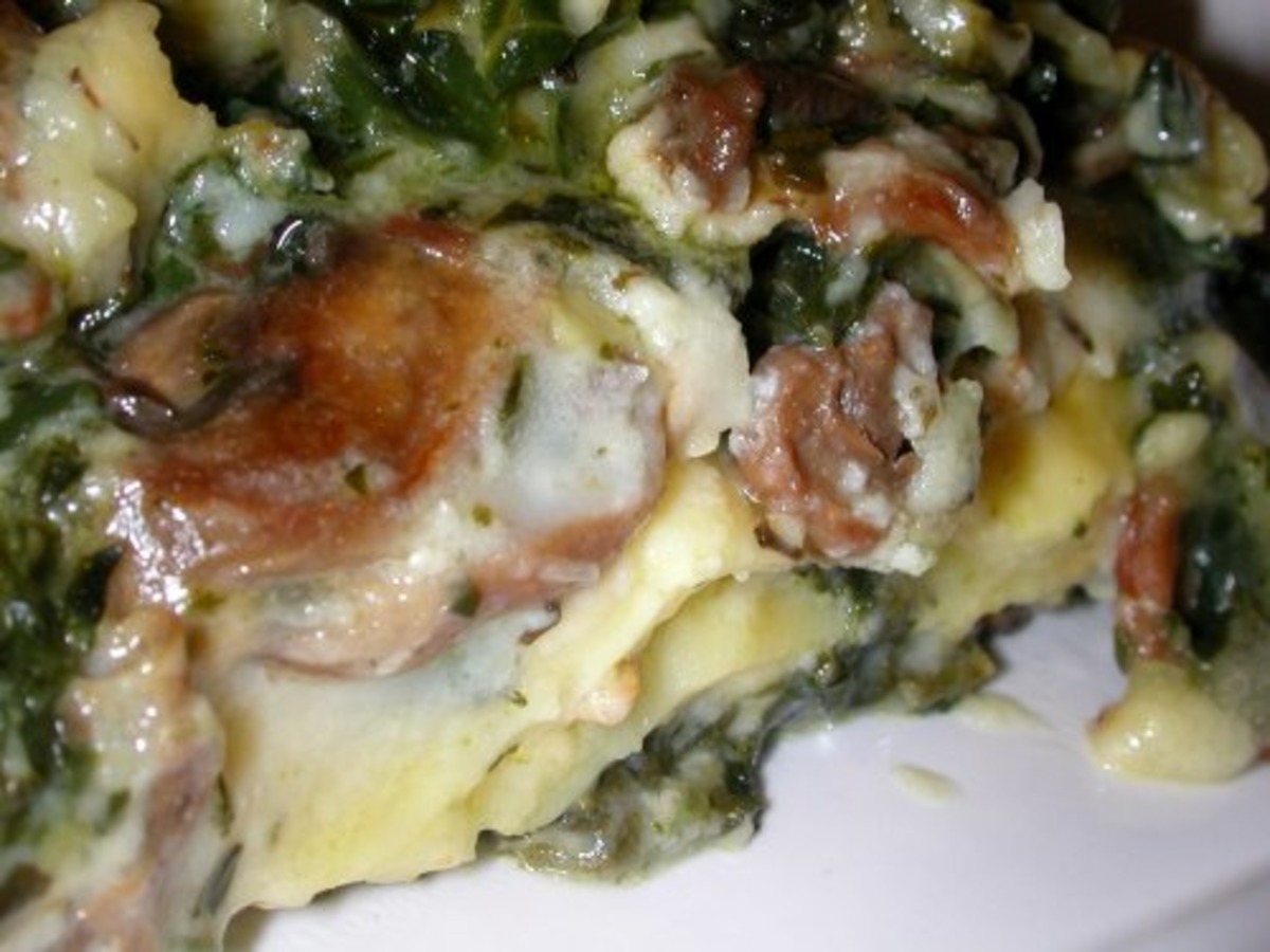 Creamy Spinach Mushroom Lasagna image