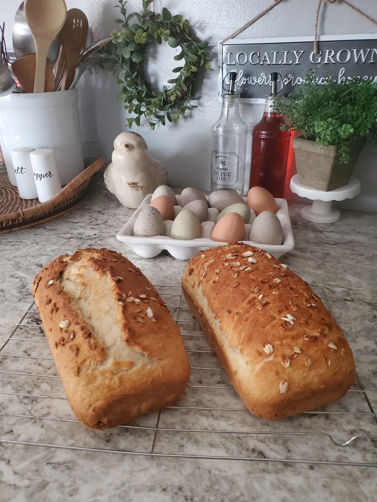 Homemade Honey Oat Bread image